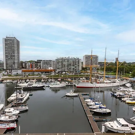 Huswell - Luminous Family With Magnificent View Apartment